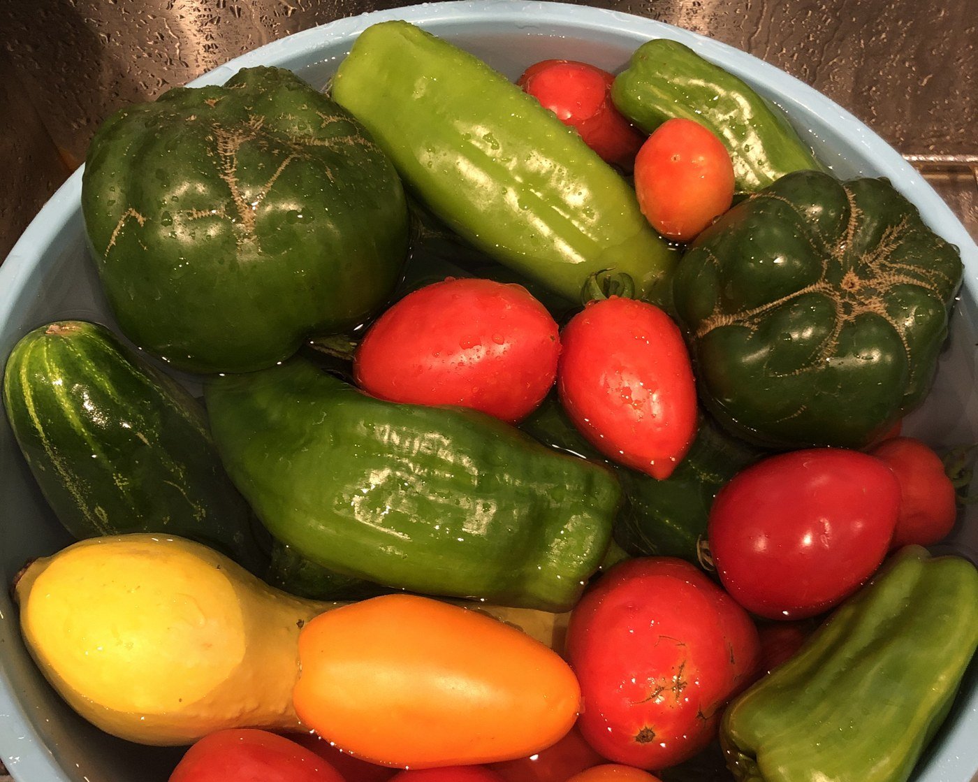 Freshly washed garden vegetables ready for the kitchen